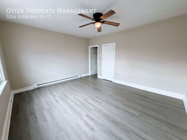 Building Photo - 5244 Glenloch St