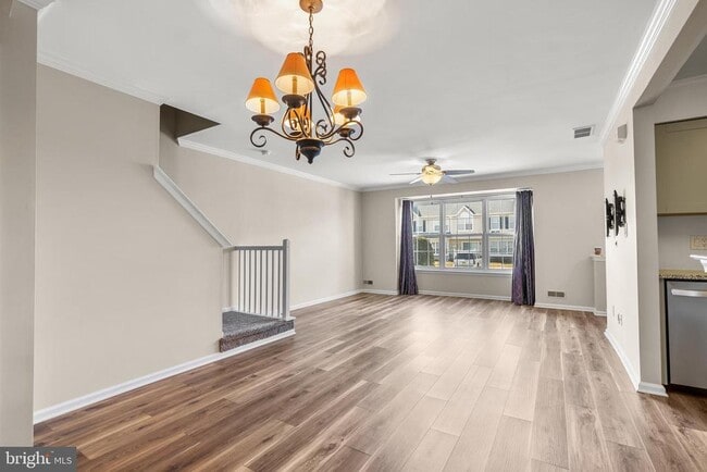 Building Photo - 2903 Saxony Dr