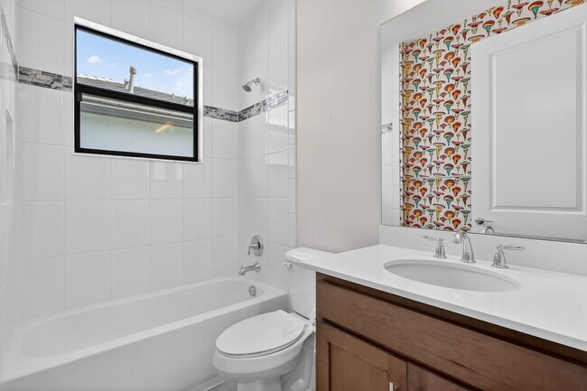 Building Photo - 12719 SW Blue Mangrove Pkwy