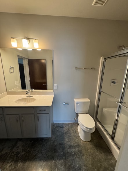 Building Photo - 3844 Dylan Pl