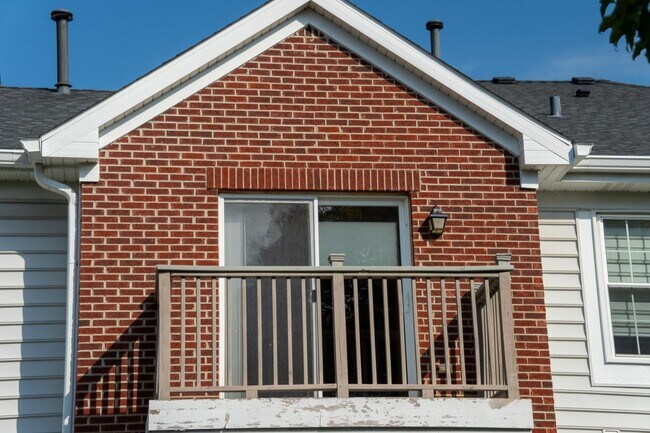 Building Photo - 86 Allerton Dr