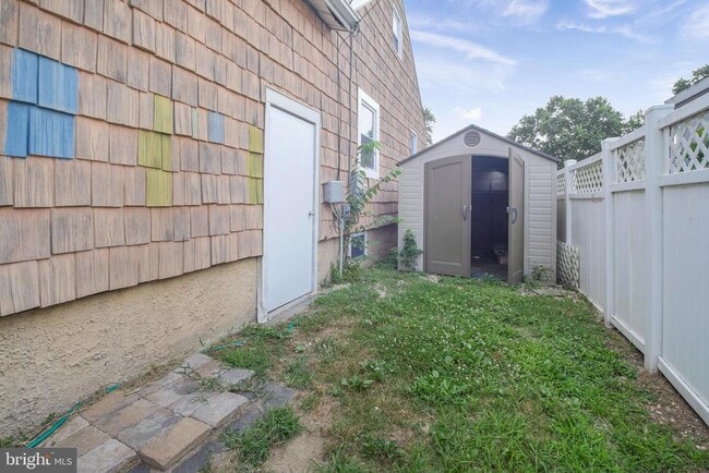 Building Photo - 20 Chester Cir