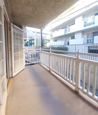 Interior Photo - 1810 Malcolm Ave