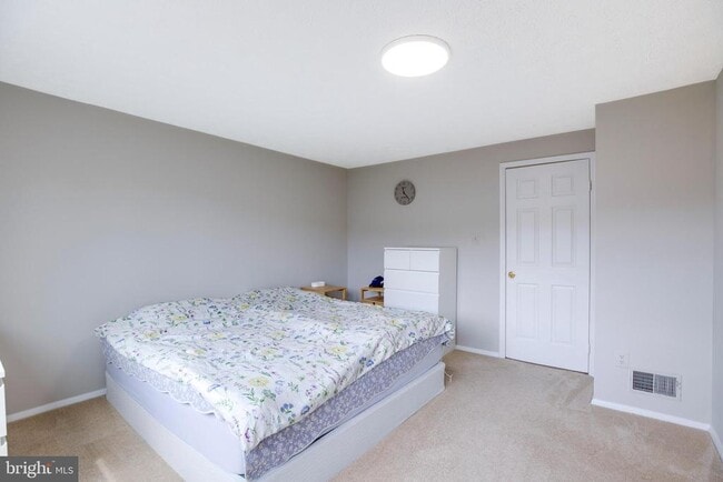 Building Photo - 3744 Keefer Ct