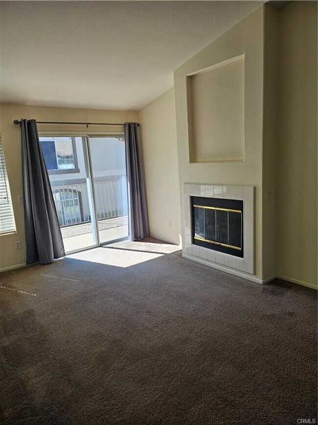 Building Photo - 291 Chaumont Cir
