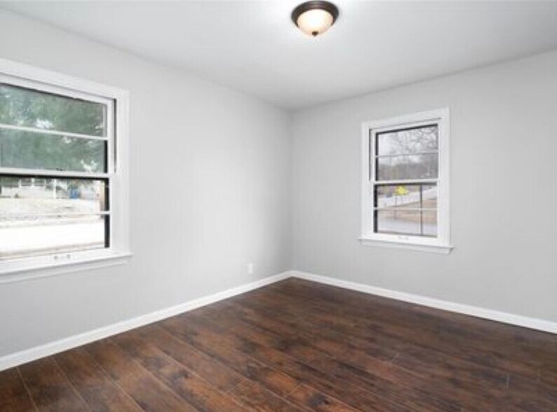 Building Photo - 3102 St Myron Ln