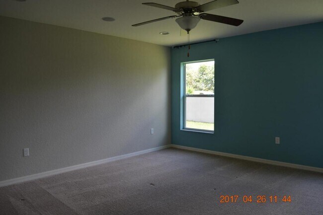Building Photo - 3858 Fieldstone Cir