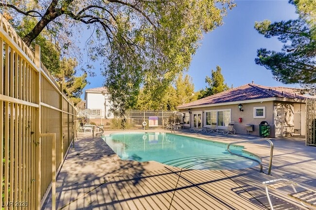 Building Photo - 2915 Paradise Hill Ct