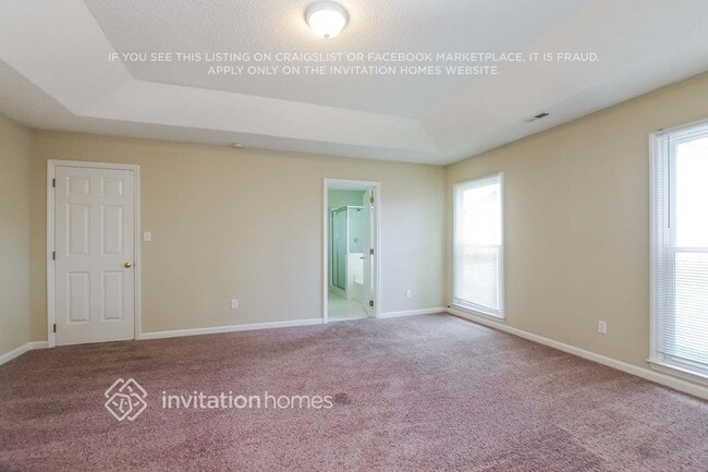 Building Photo - 13505 Thicket Ct