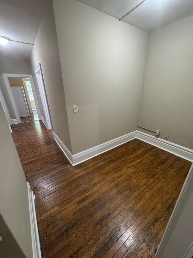 Building Photo - 3 Bedroom- OSU Campus