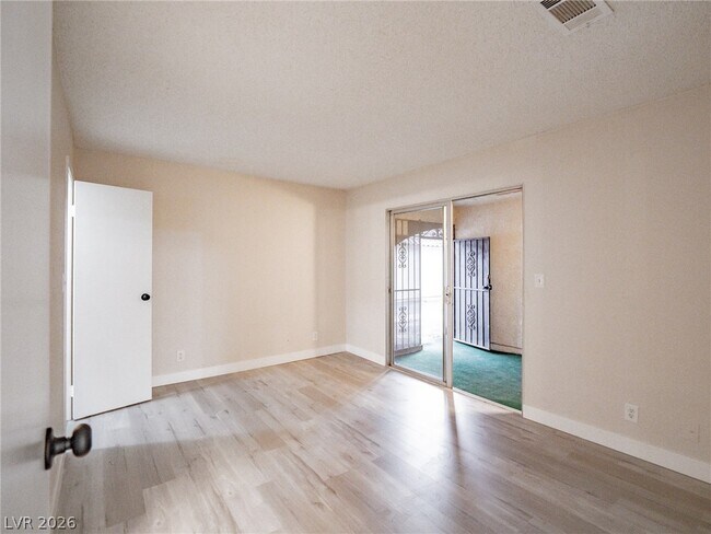 Building Photo - 817 Mantis Way
