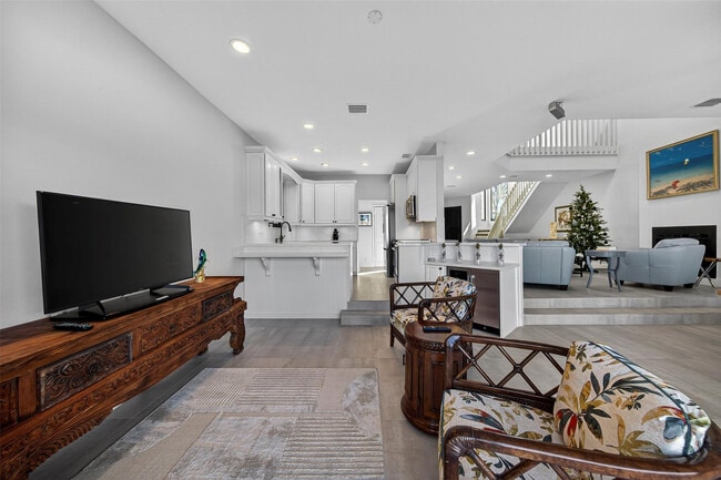 Building Photo - 1505 SE 11th St