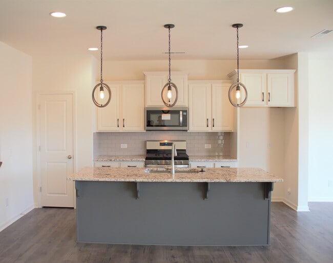 Building Photo - 4671 Wesmar Ct