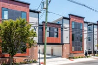 Building Photo - The 606