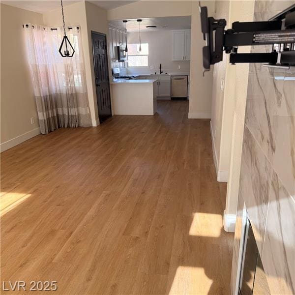 Building Photo - 7909 Mt Shasta Cir