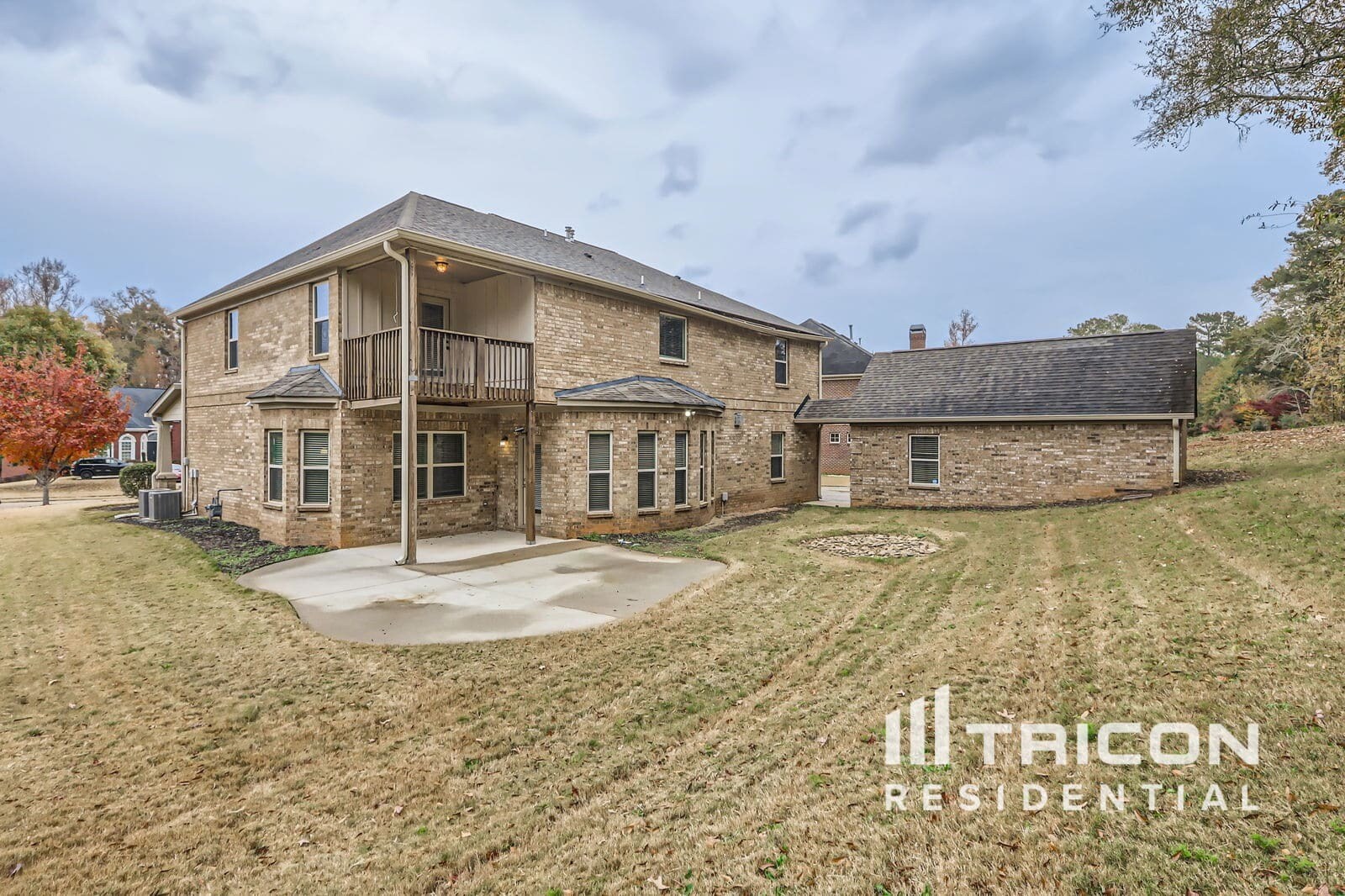 Building Photo - 216 Fannin Ln