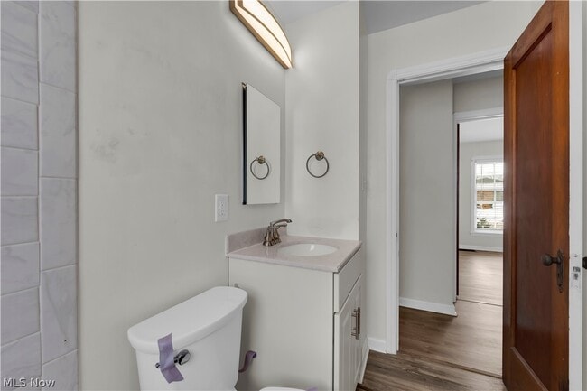 Building Photo - 4610 Yorkshire Ave