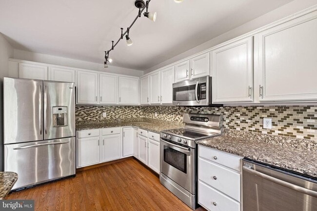 Building Photo - 203 Princeton Cir