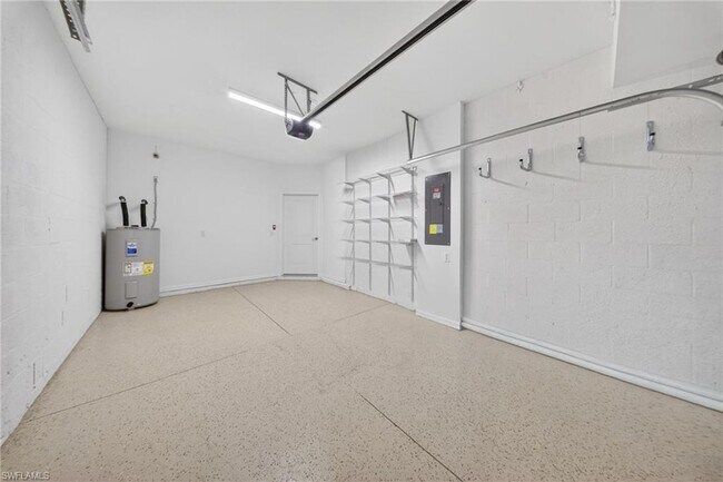 Building Photo - 2898 Blossom Way