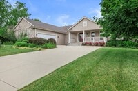 Building Photo - N54W16862 Autumn View Ln