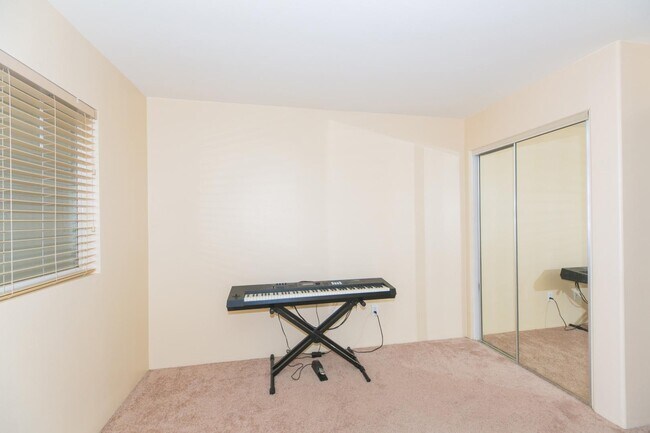 Building Photo - 91-1031 Kaimalie St. #4C3 - TJackson | 91-...