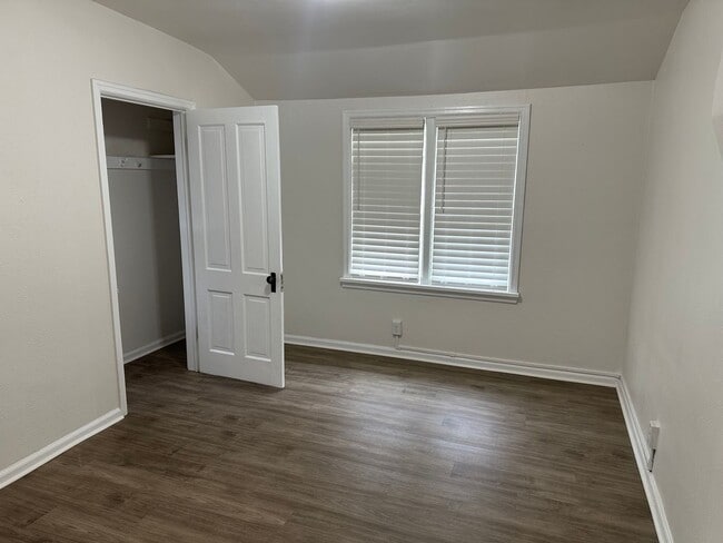 Building Photo - 327 S 1300 E