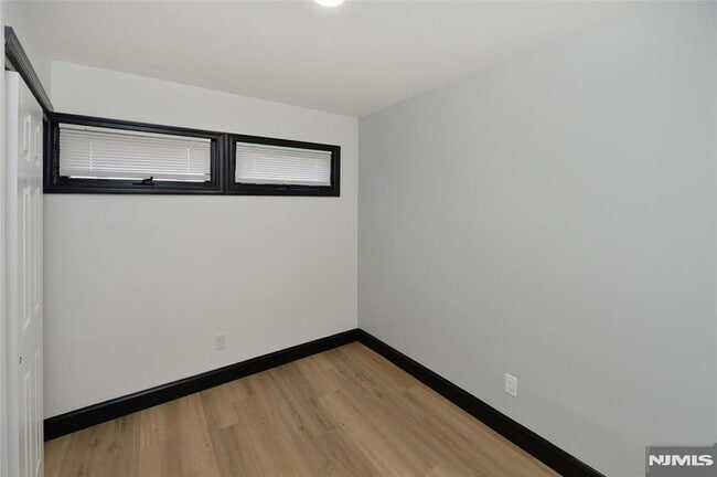 Building Photo - 73 Lafayette Ave