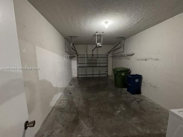 Building Photo - 721 Talavera Rd