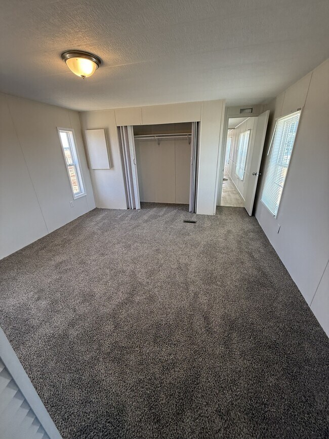 Building Photo - 5619 Dry Fork Rd