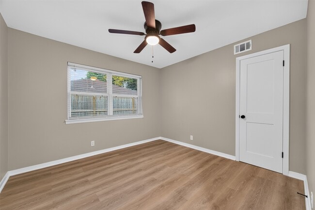 Building Photo - 9614 Hammerly Blvd
