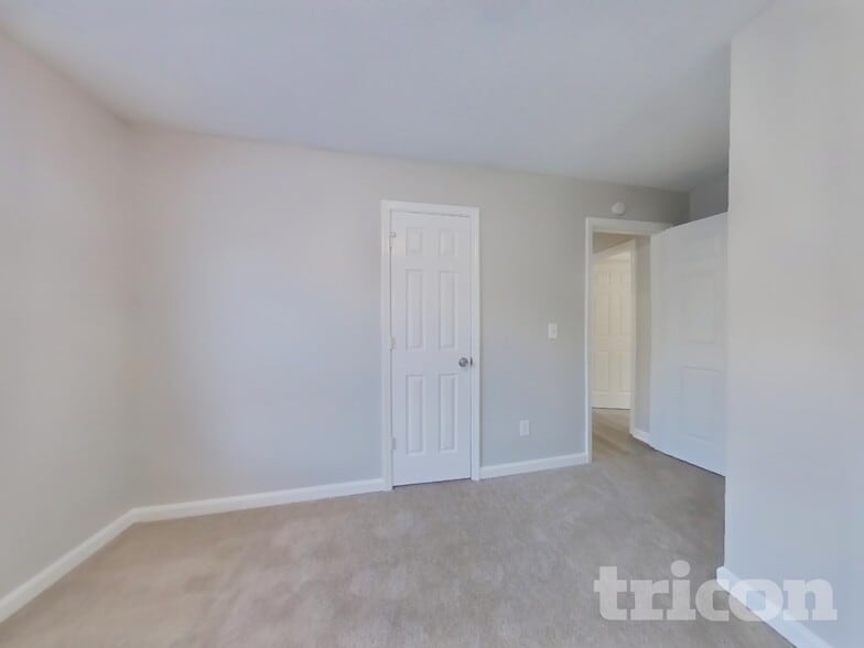 Building Photo - 114 Windsor Cir