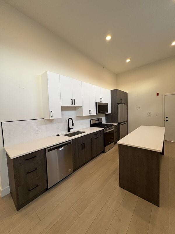 Building Photo - 611 Fagley St