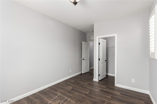 Building Photo - 5344 Bocopa St