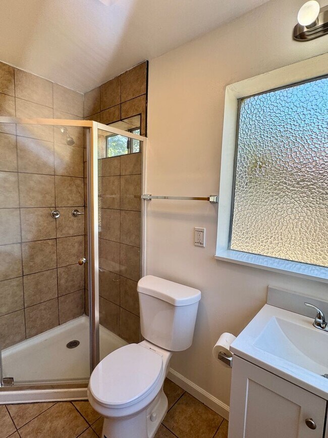 Building Photo - Beautiful Home Available in Rancho Cordova!