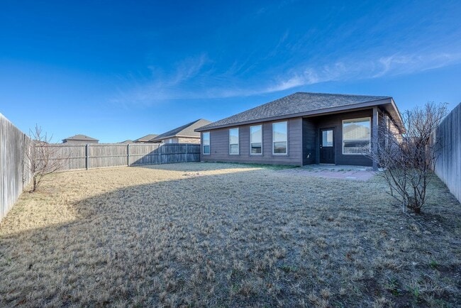 Building Photo - 7 Glass Ranch Rd