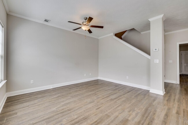 Building Photo - 4281 Valencia Ln