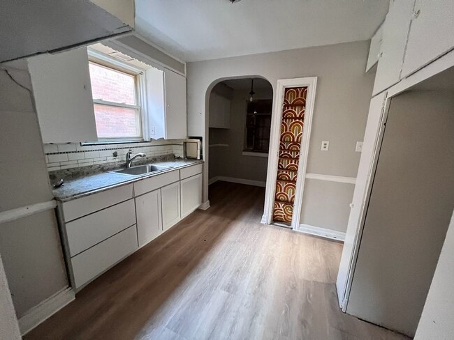 Building Photo - 3 Bedroom 1 Bath Home in Detroit