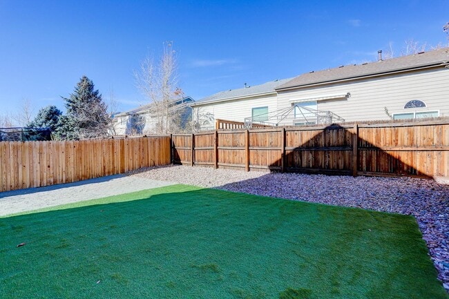 Building Photo - Fully Remodeled 3 Bed/2.5 Bath Northglenn ...