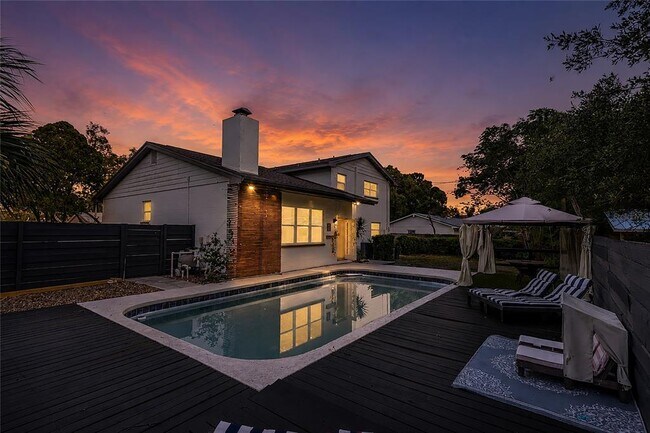 Building Photo - 518 Crestover Dr