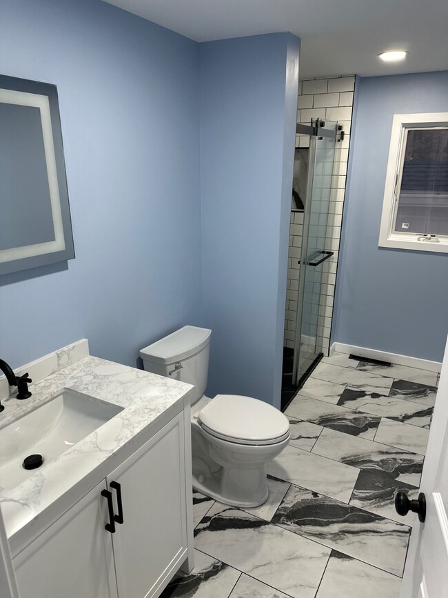 Building Photo - 595 Kingfisher Cir