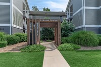 Building Photo - Serene at Woodlake