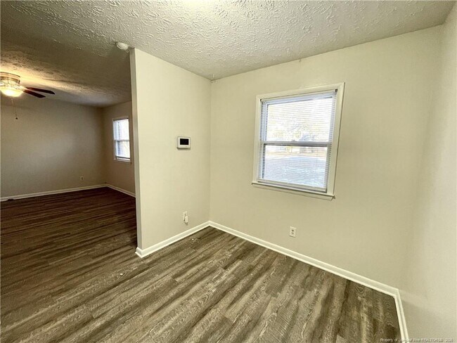Building Photo - 3617 Metric Dr