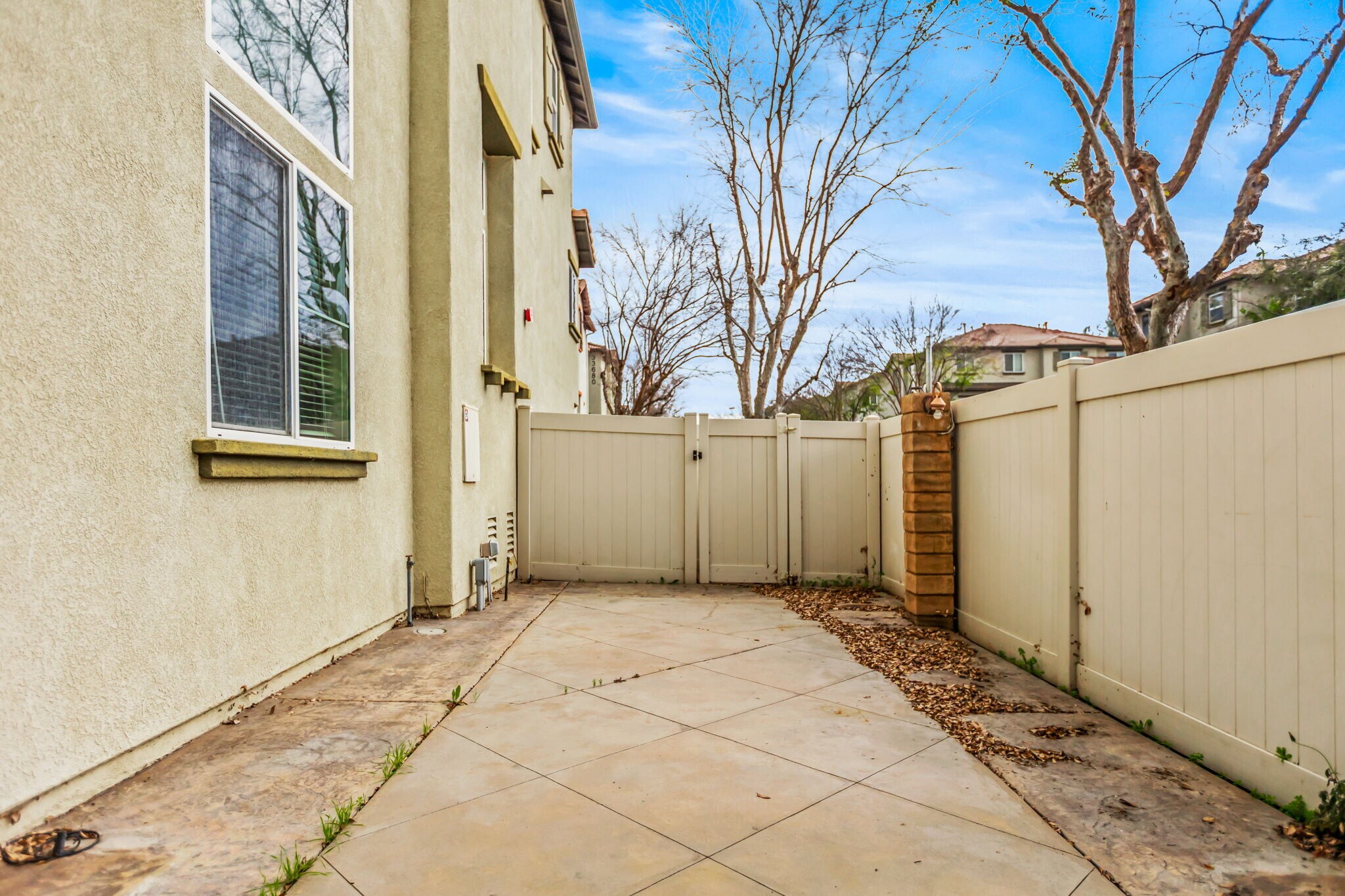 Building Photo - 33640 Willow Haven Ln