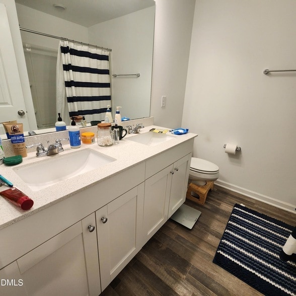 Building Photo - 157 Roebuck Ln