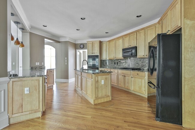 Building Photo - 145 Covey Crossing