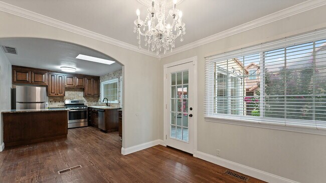 Building Photo - "Spacious 3-Bedroom Haven in Rogers, AR!"