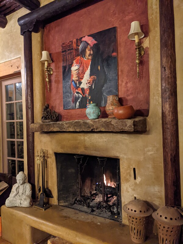 Building Photo - 519 La Lomita Rd