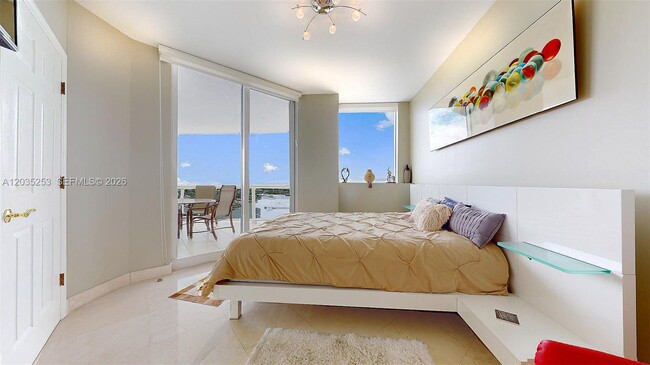 Building Photo - 4779 Collins Ave