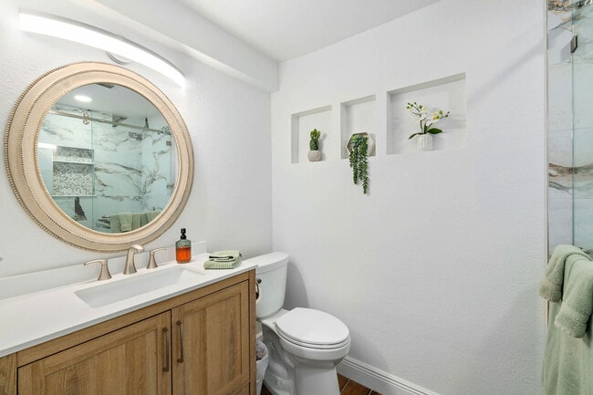 Building Photo - 6398 Woodland Blvd