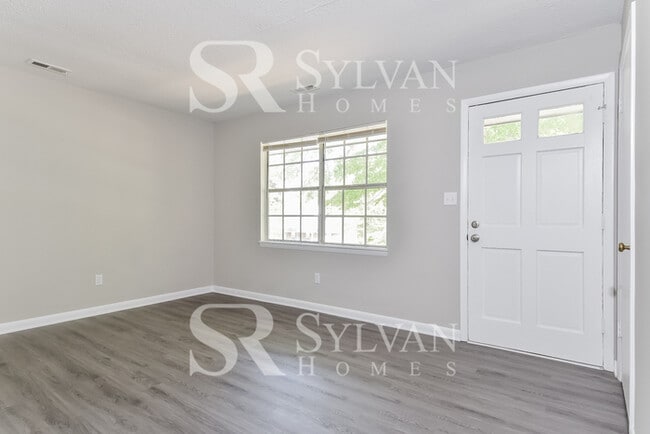 Building Photo - The Lifestyle You Deserve.